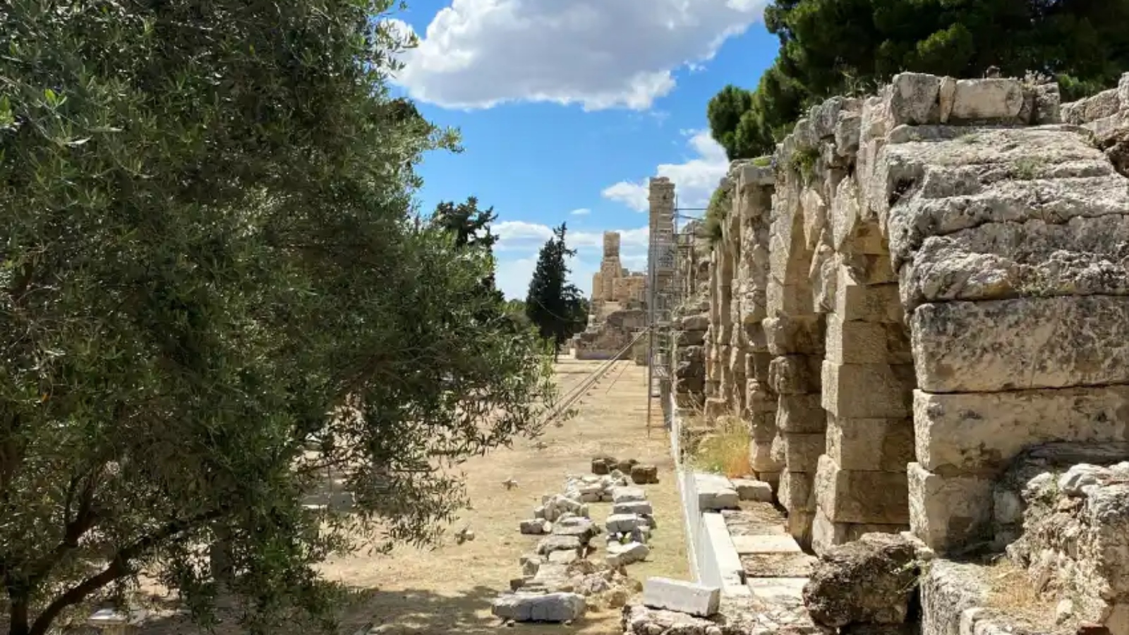 Top 10 Ancient Ruins to Explore in Greece